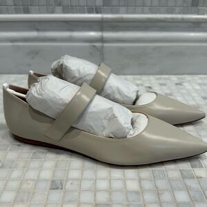 Stuart Weitzman BRAND NEW Gala Mary Jane Oat Flats 9B